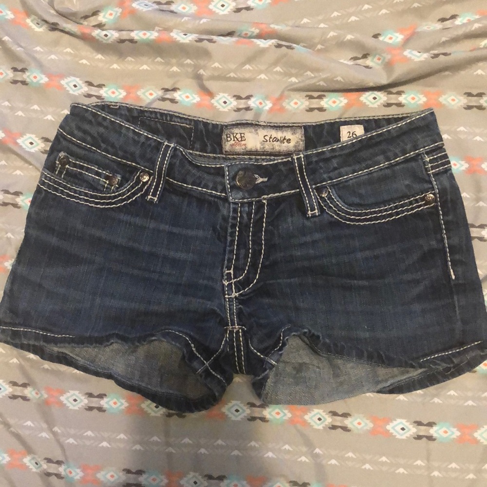 BKE Stella shorts
